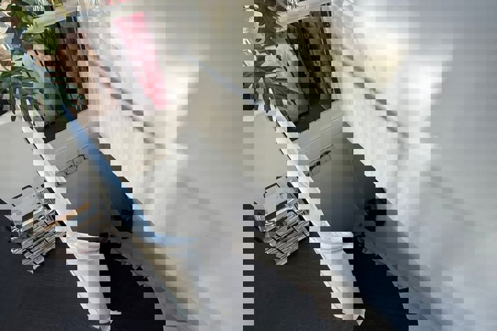 Light & cozy top floor apartment - 7