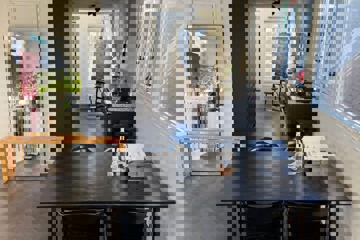 Light & cozy top floor apartment - 3