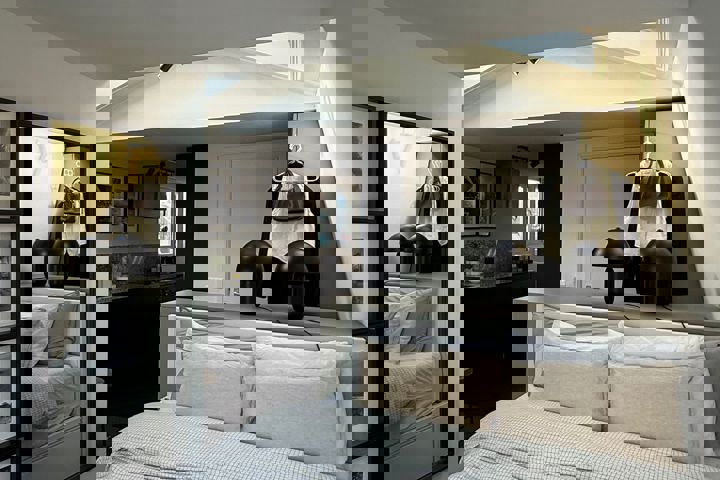 Light & cozy top floor apartment - 9