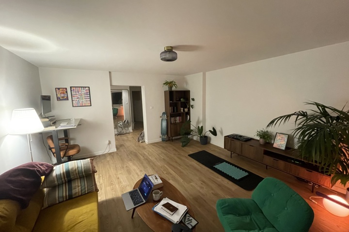 A cozy two-bedroom apartment in city center - 2