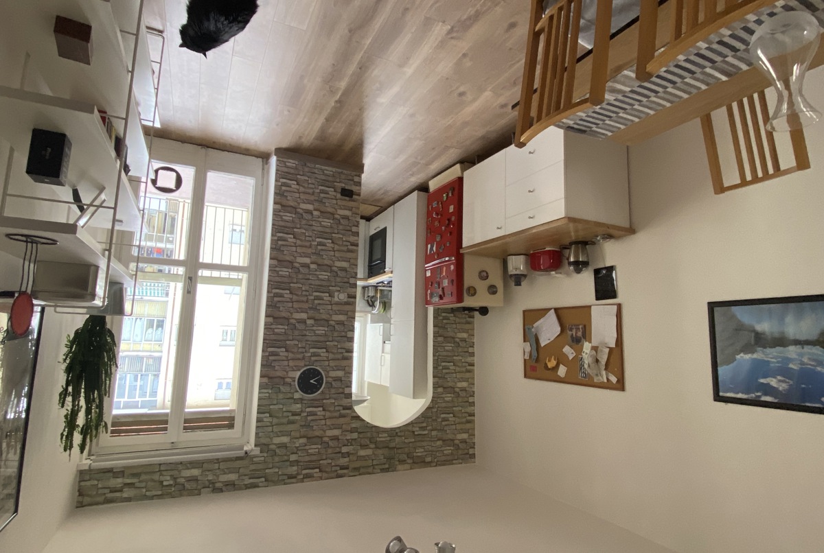 Comfortable two-room apartment with terrace