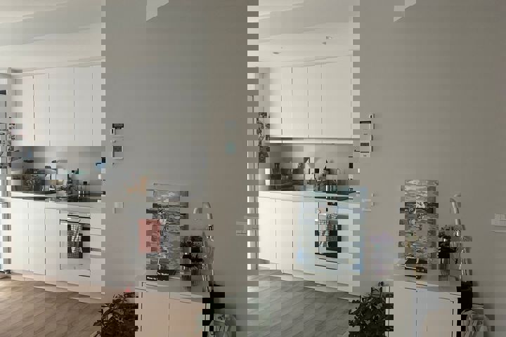 Modern 1-Bedroom Flat in Barcelona - 2