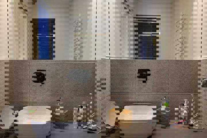 Charming 1920s Apartment in Central Milan - 13