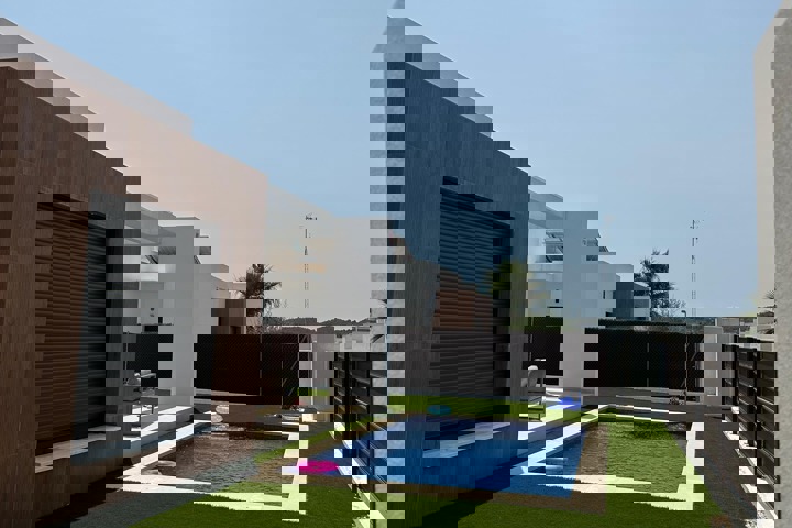 Designer Villa in golf club near Alicante - 3