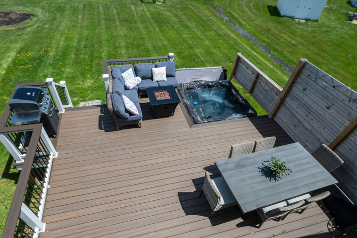Luxury Maine Living in perfect convenient location - 1