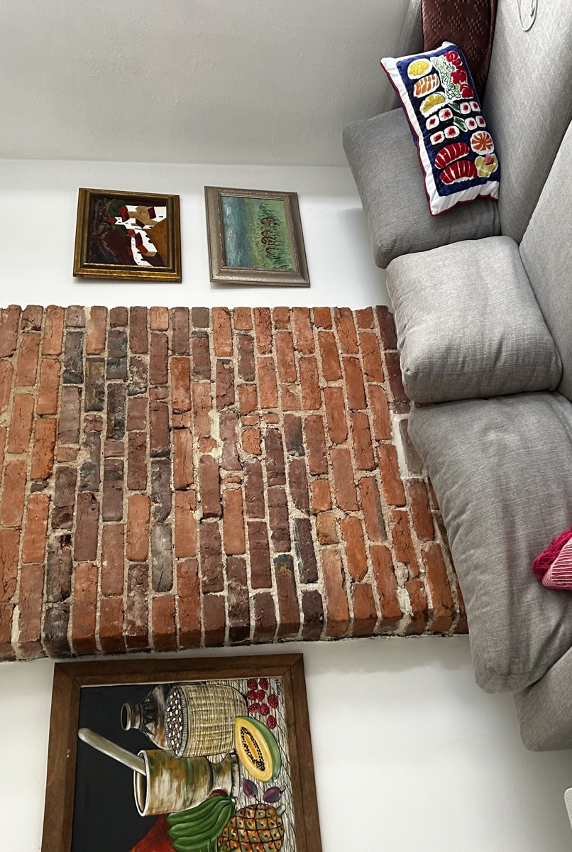 Charming & Spacious 14th and U St DC Apartment