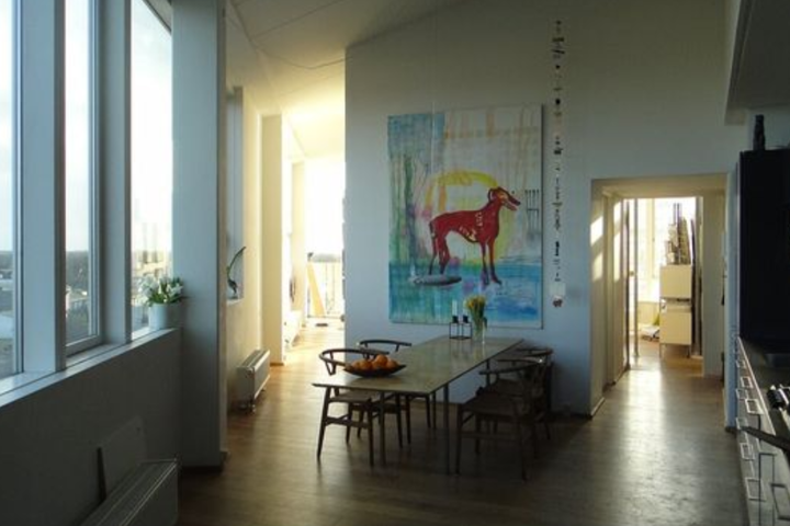 Modern architecture in green surroundings - 15 min - 3