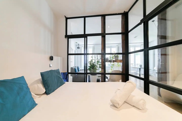 Long-Term Swap Madrid–Lisbon Flat - 9