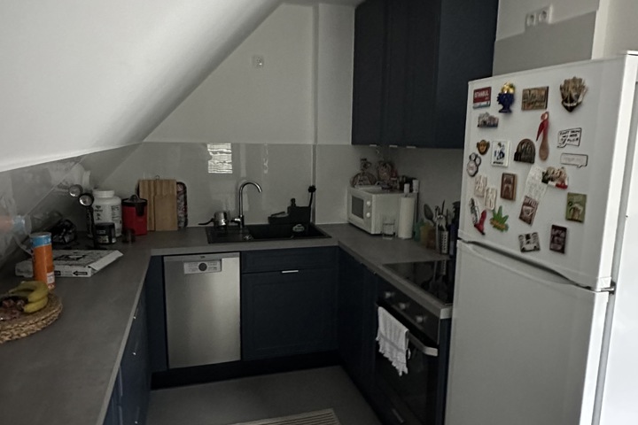 A bright and cosy top-floor loft with a relaxed at - 2