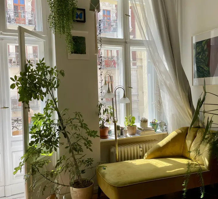 Berlin, Germany 1 bed · 1 workspace · 94 Mbps WiFi