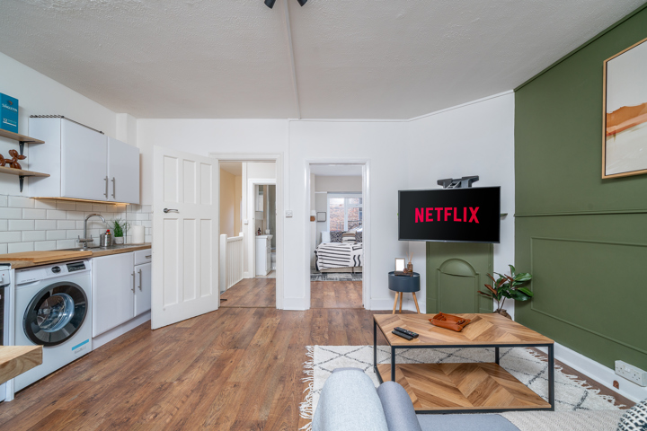 Charming Town Centre Apt in the heart of Kingston - 2