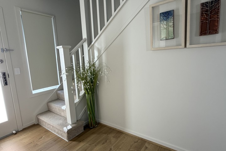 Spacious 4-Bedroom Family Home in Gold Coast, Aus - 4