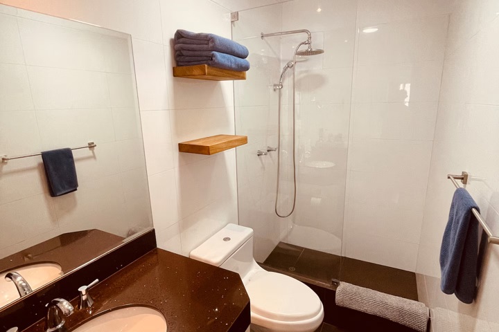 Quiet flat in the heart of Barranco w/ workspace - 10