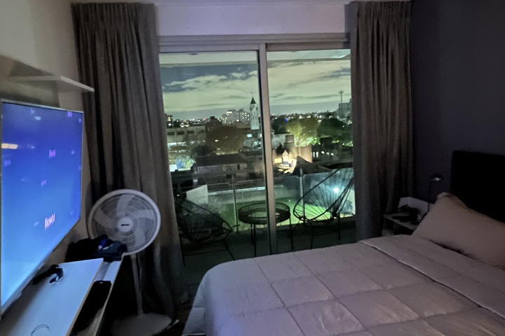 Centric Apartment two blocks from Train Station - 3