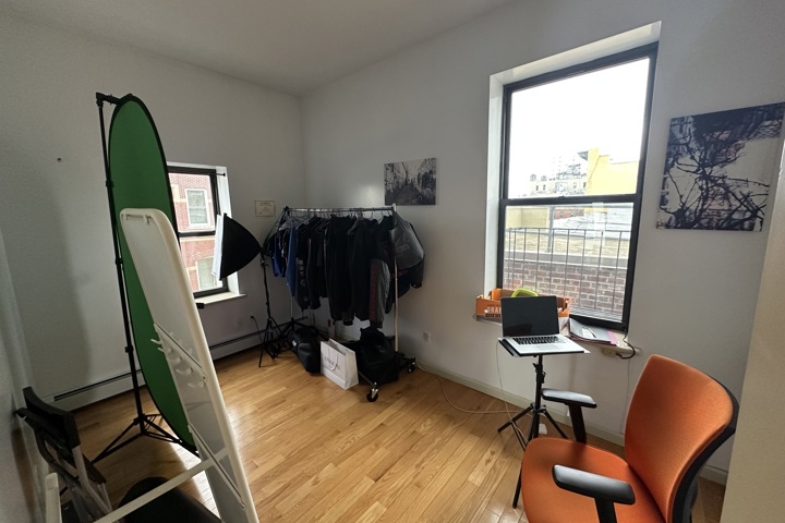 Lower East Side Oasis with view of WTC - 1