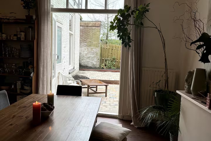 Spacious home in the heart of Leiden - 1