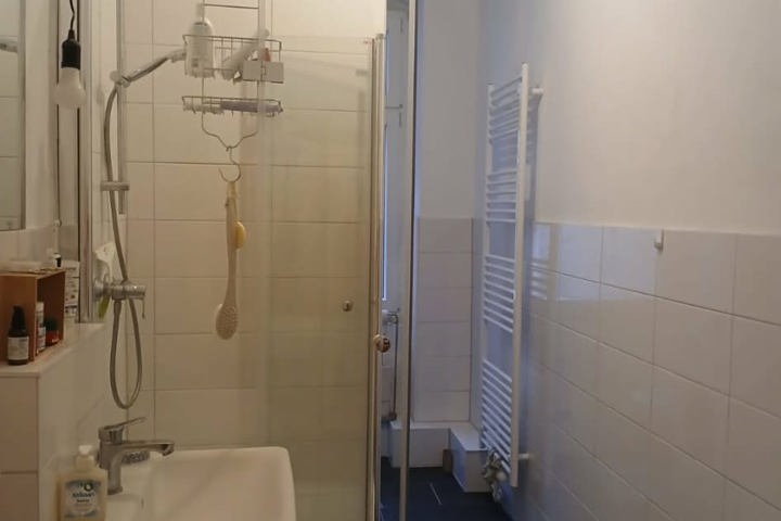 Berlin studio in lovely area to swap for Paris hom - 3