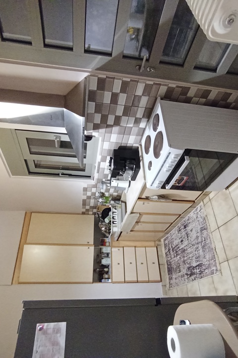 Our seaside home with backyard and workspaces - 3