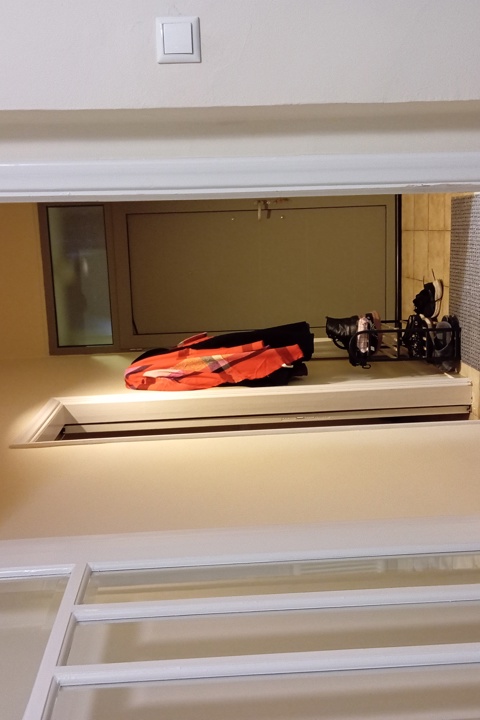 Our seaside home with backyard and workspaces - 9