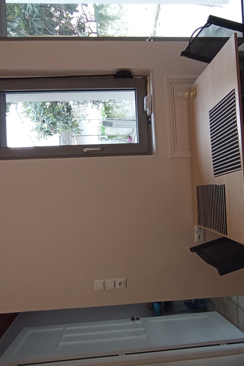 Our seaside home with backyard and workspaces - 6