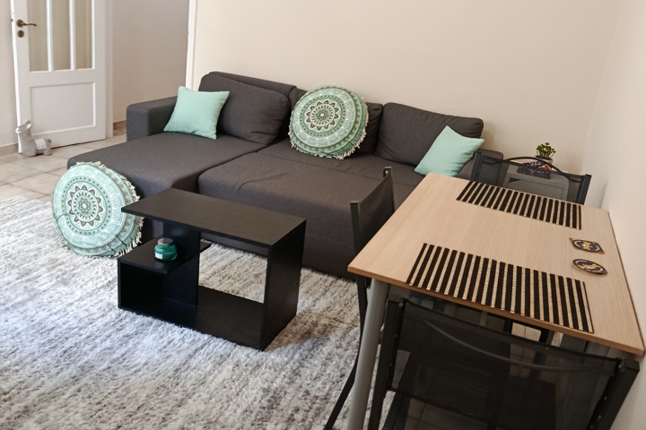 Our seaside home with backyard and workspaces - 1