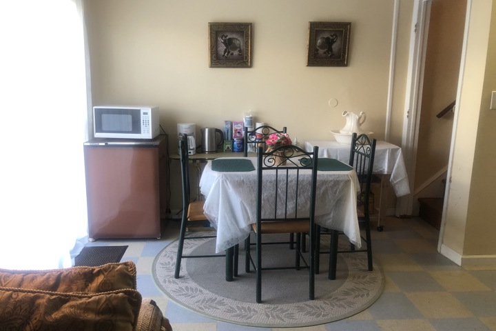 Spacious will set up basement apartment - 3