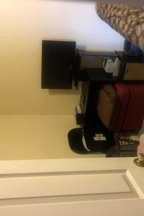 Spacious will set up basement apartment - 16