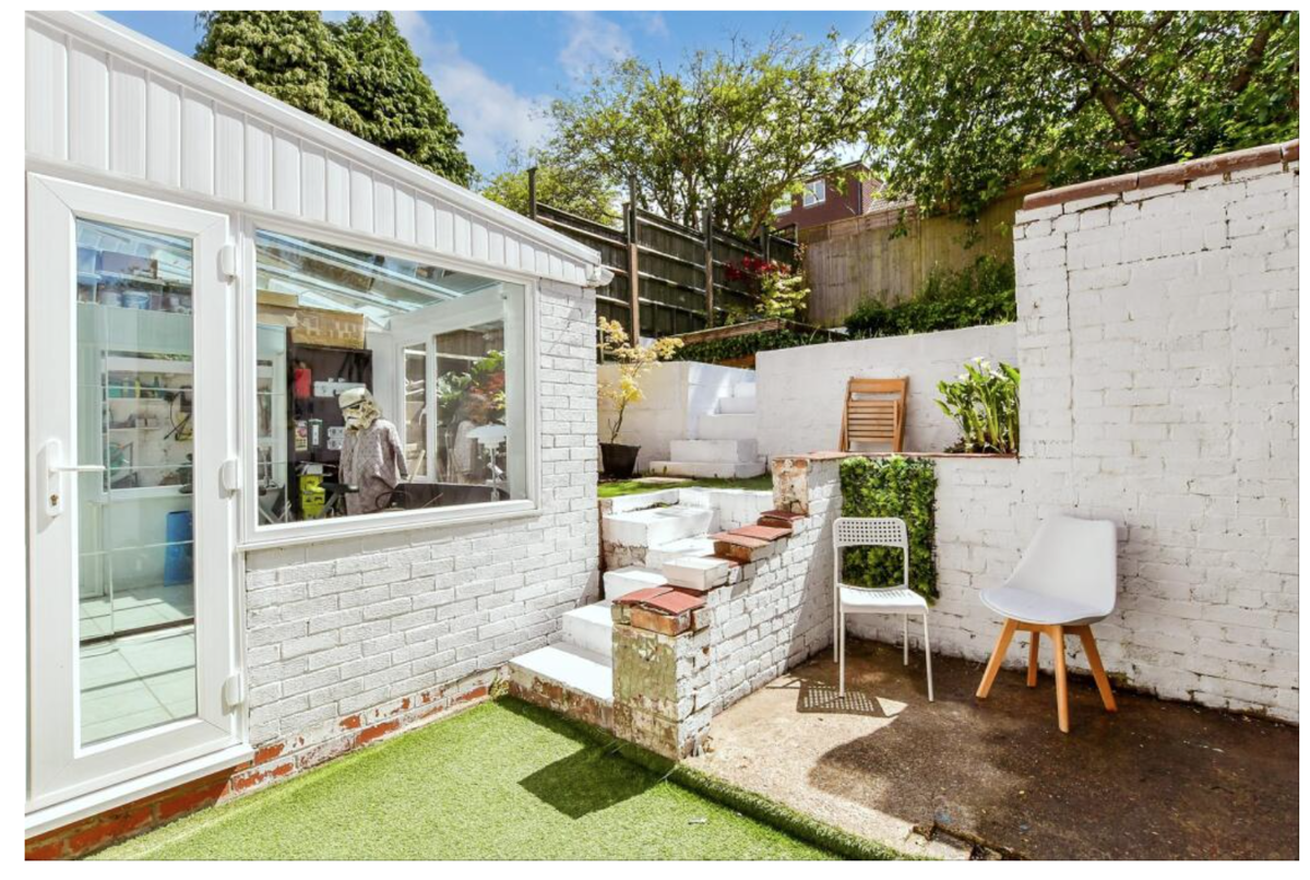 Spacious home with far reaching views