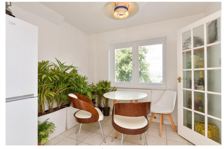 Spacious home with far reaching views - 2