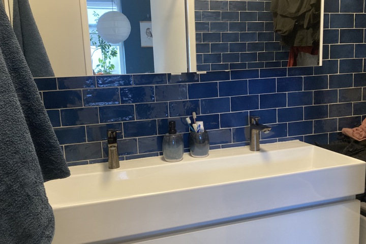 City apartment with quiet garden and 2 cats - 2