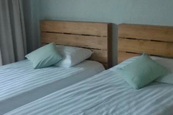 Beautiful villa just 5 minutes from the beach, loc - 3