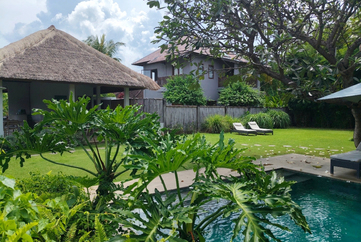 Beautiful villa just 5 minutes from the beach, loc