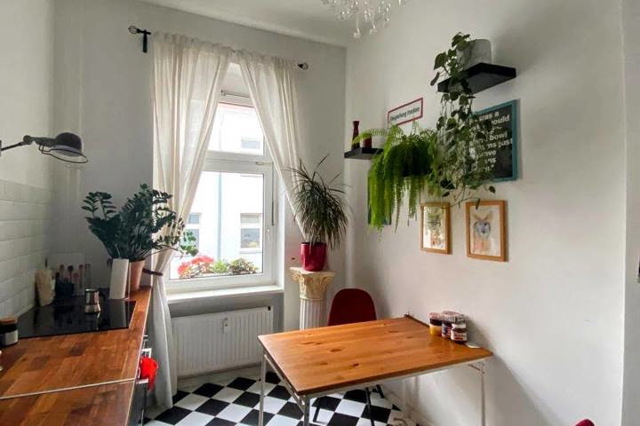 Cozy altbau apt in Neukolln - 4