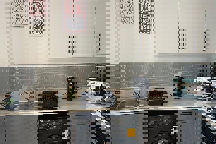 Modern studio apartment - 4