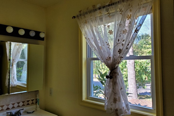 cozy, bright home with private garden - 6