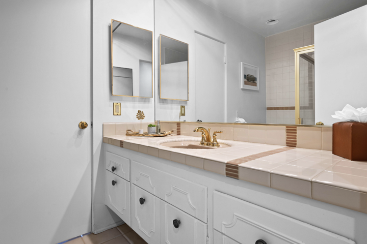 Private Palm Springs Oasis with Mountain Views - 8