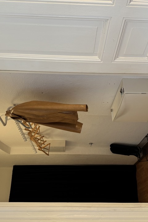 Bright City Apartment – Central &amp; Quiet - 12