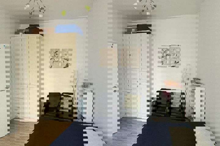 A cozy room in a 3 shared apartment - 1