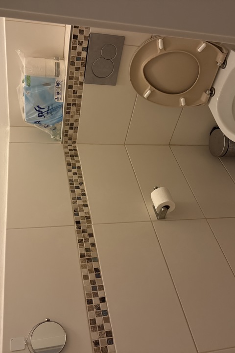 A cozy room in a 3 shared apartment - 4