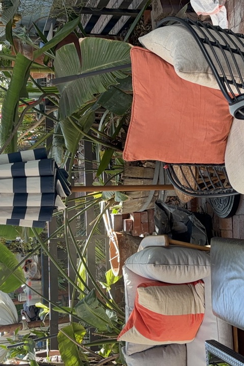 Beach Bungalow - 7