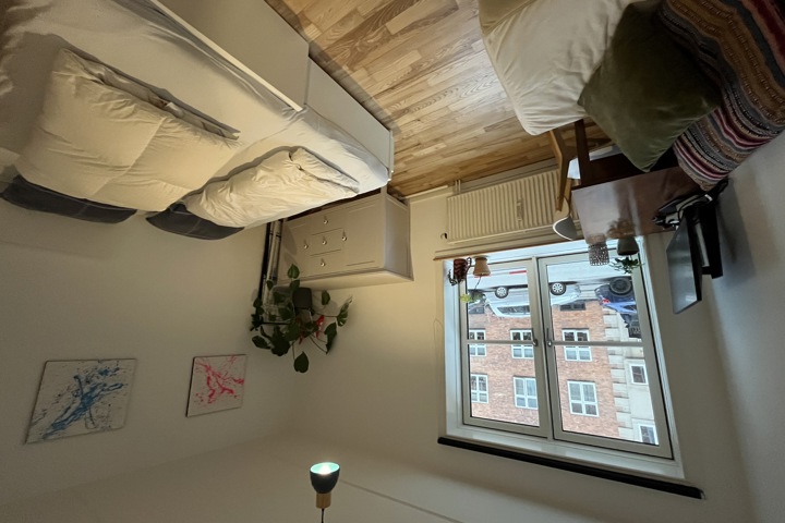 Modern 2-bedroom apartment near metro - 4