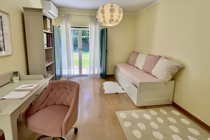 Quiet Villa near Óbidos, fast Internet, airport 1h - 9