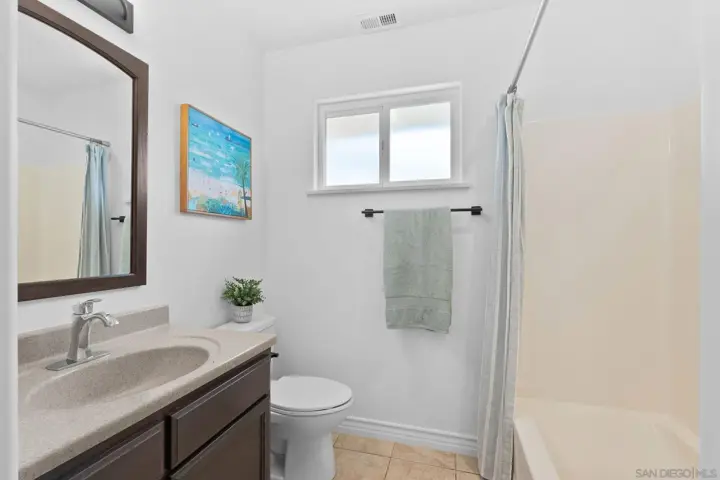 Open SoCal Home in Oceanside - Walk/Bike to Beach - 24