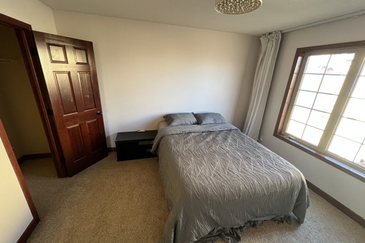 Home in a Serene environment near downtown - 1