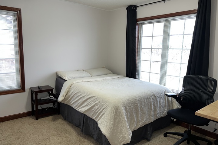 Home in a Serene environment near downtown - 5