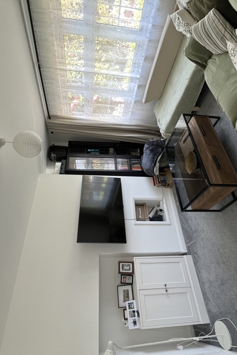 A cozy home 40 min away from central London - 2