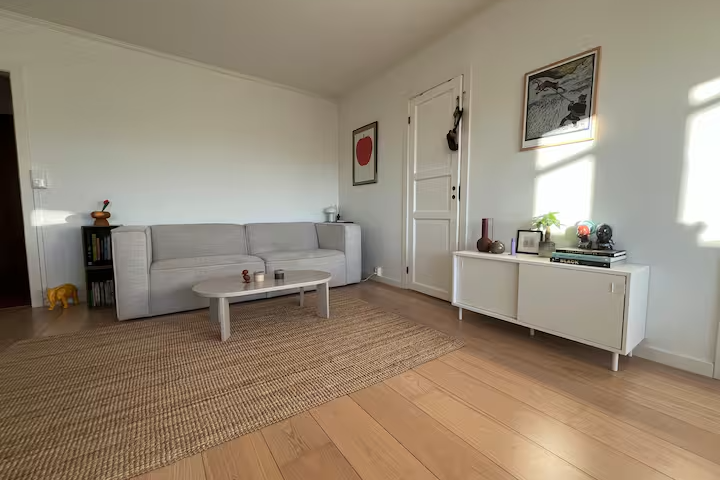 Modern home - 3