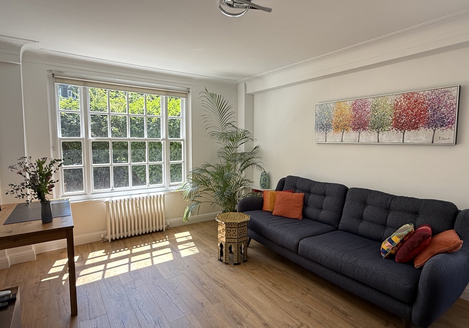home swap in London, England