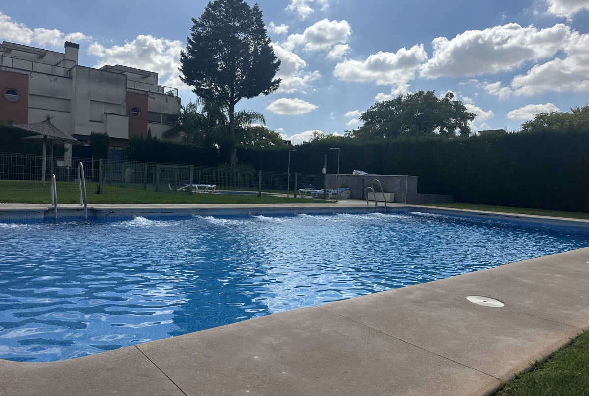 Family house close to Seville and Golf course