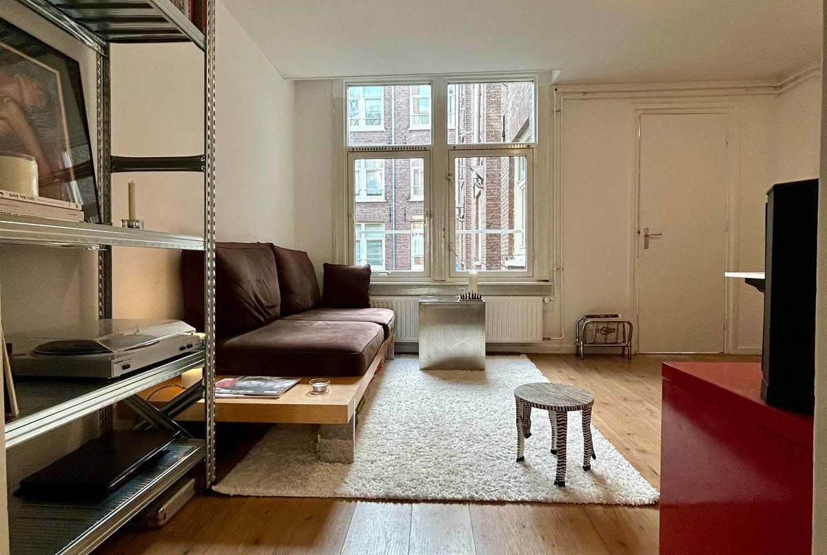 Cozy apartment in Amsterdam, ideal for couples.